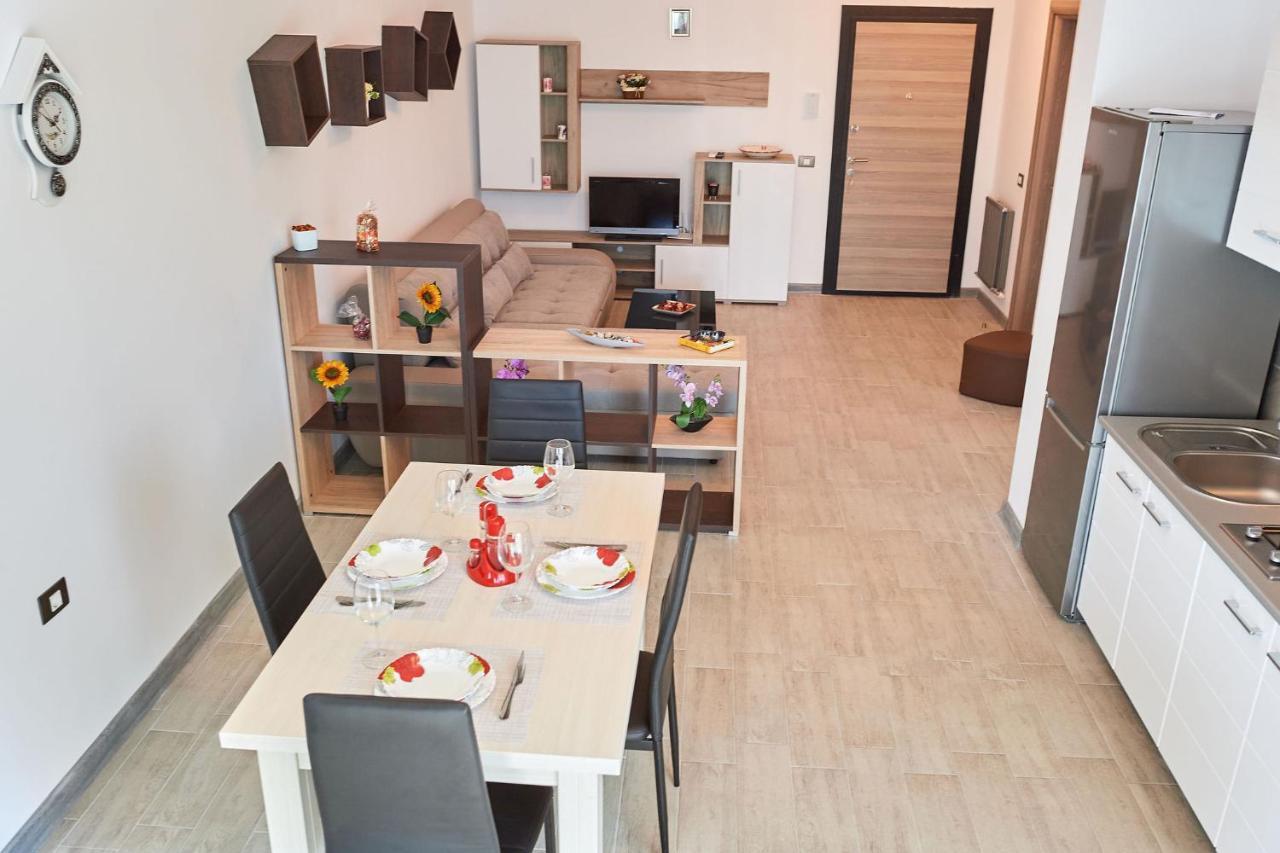 Rubic Apartment Spa N Pool Beach Resort Navodari Luaran gambar